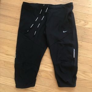 Women’s Nike Crop Running Leggings